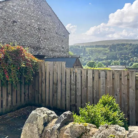Robin View Buckden (North Yorkshire)
